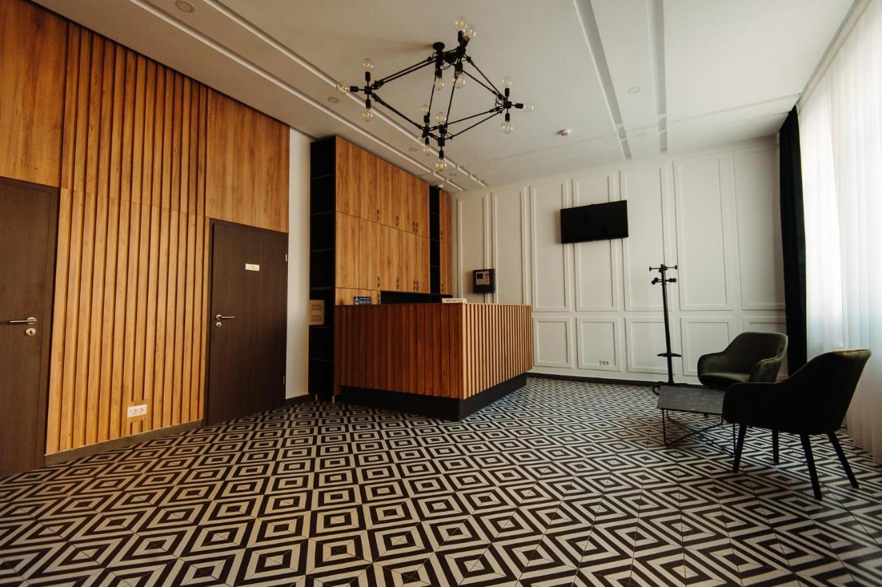 Roa Guesthouse Blaj Buitenkant foto